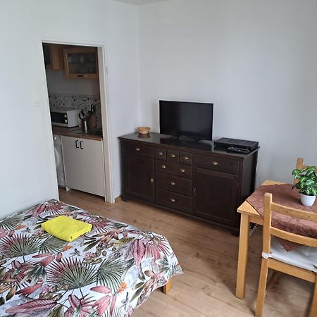 Kwatera Na Wspolnej Varsó Kültér fotó